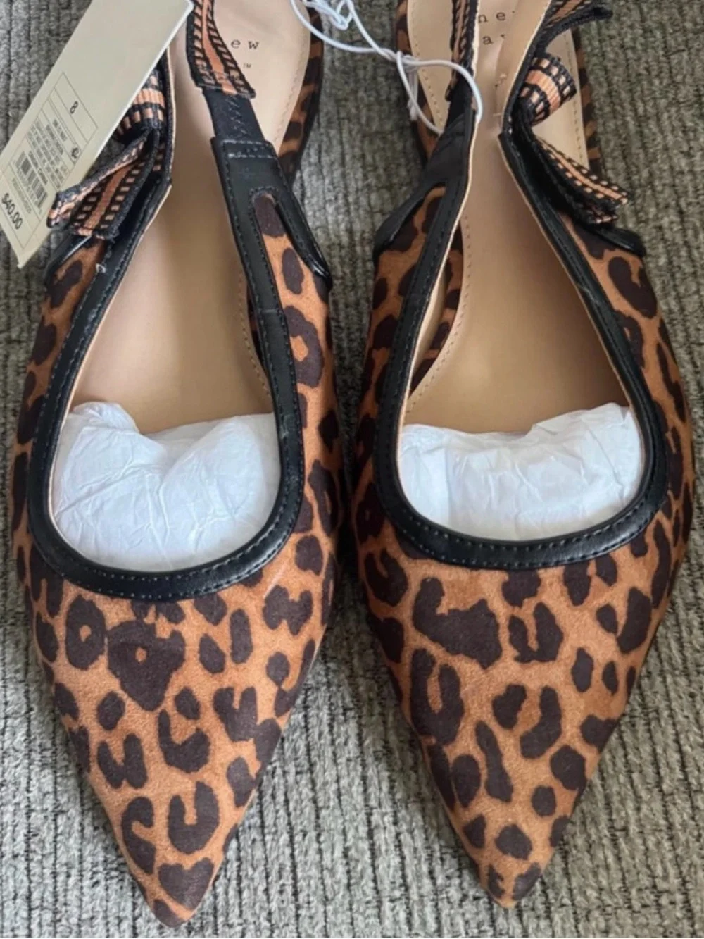 Leopard Print Pointed Toe Women’s Flats - Brown/Black